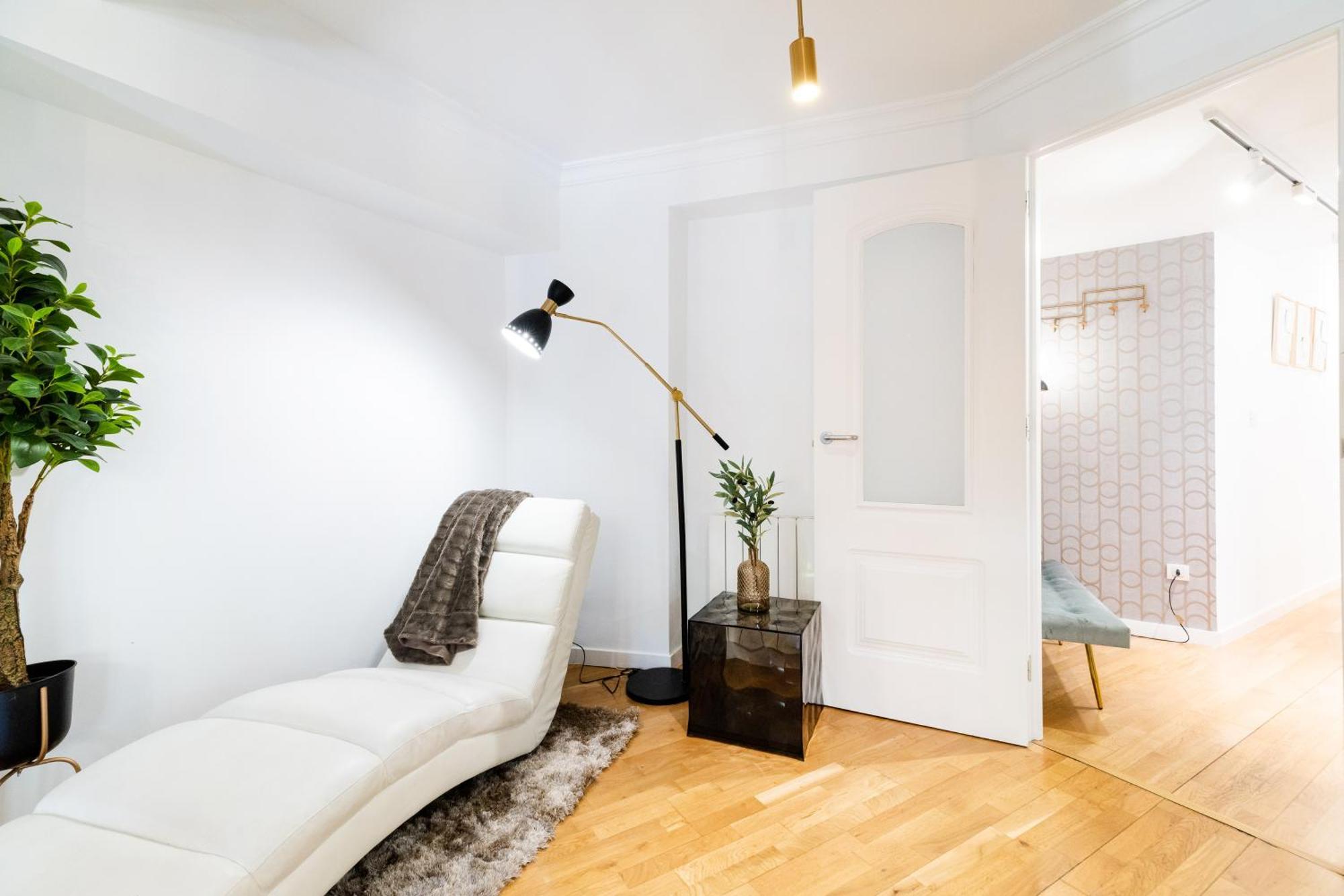 Moderno Apartamento En Granada Centro Kültér fotó