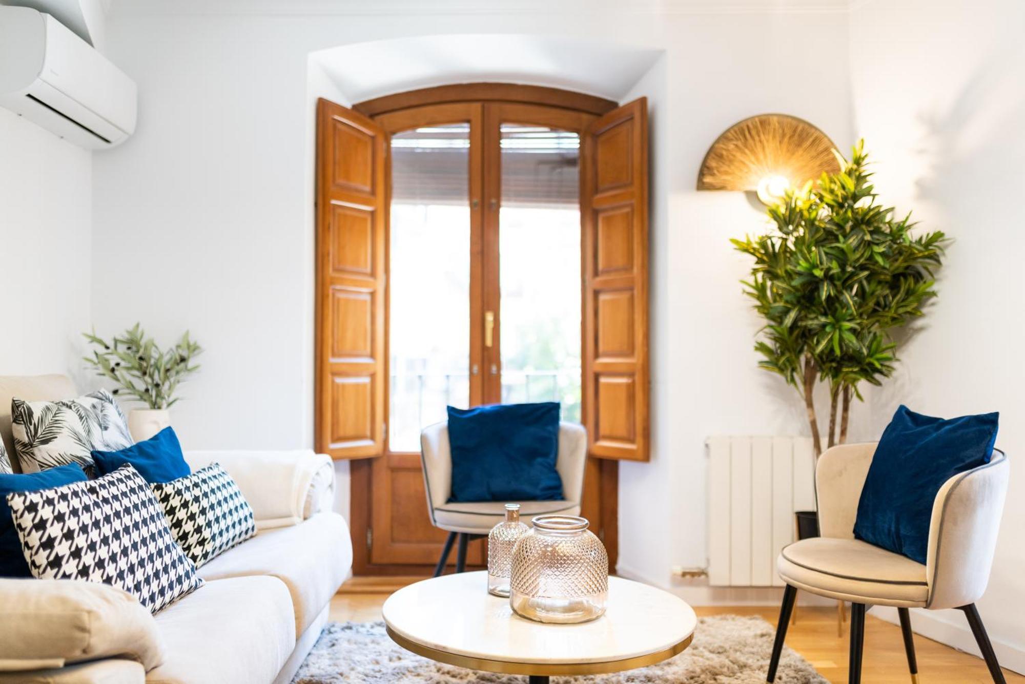 Moderno Apartamento En Granada Centro Kültér fotó