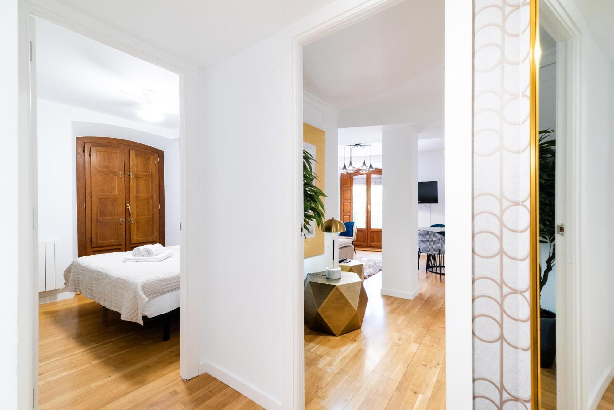 Moderno Apartamento En Granada Centro Kültér fotó